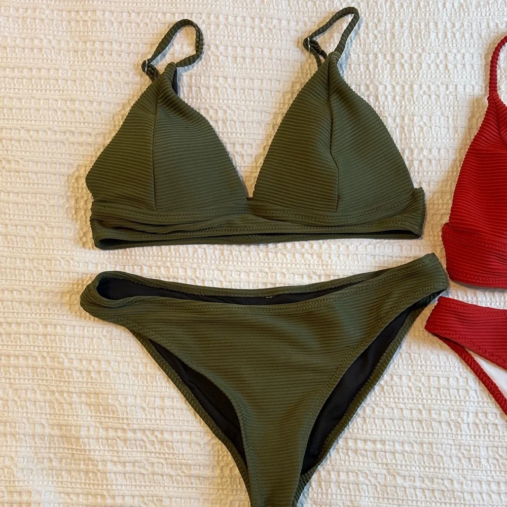 CUPSHE Women’s Two Piece Triangle Top  Set of 2 Green and Orange - Picture 2 of 9